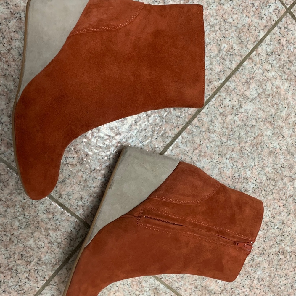 Ankle boots wedges